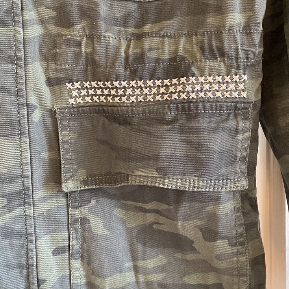 Caslon Nordstrom Camo Green Utility Jacket Zip Snap Closure Size S Petite - Picture 5 of 11